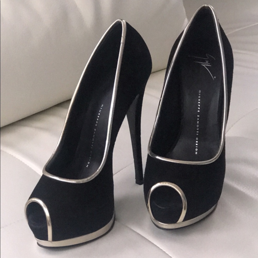 Giuseppe Zanotti